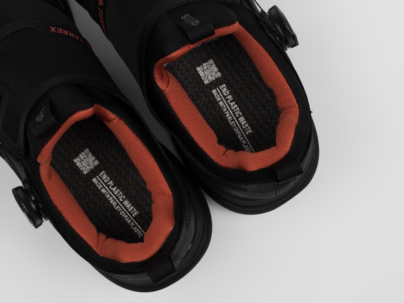 Кроссовки Adidas