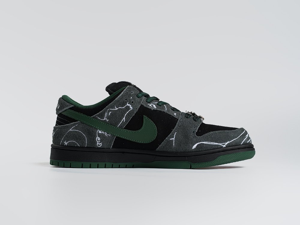 Кроссовки Skateboards x Nike SB Dunk Low