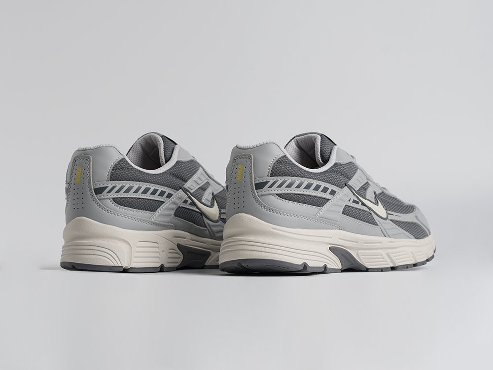 Кроссовки Nike Initiator