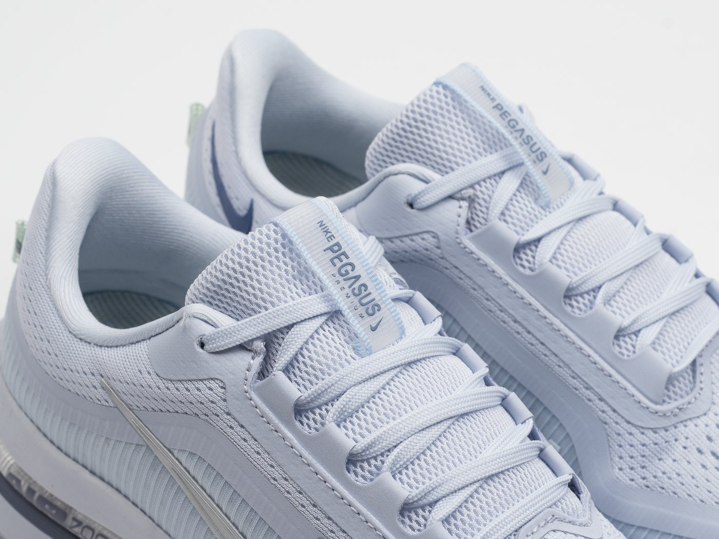 Кроссовки Nike Pegasus Premium