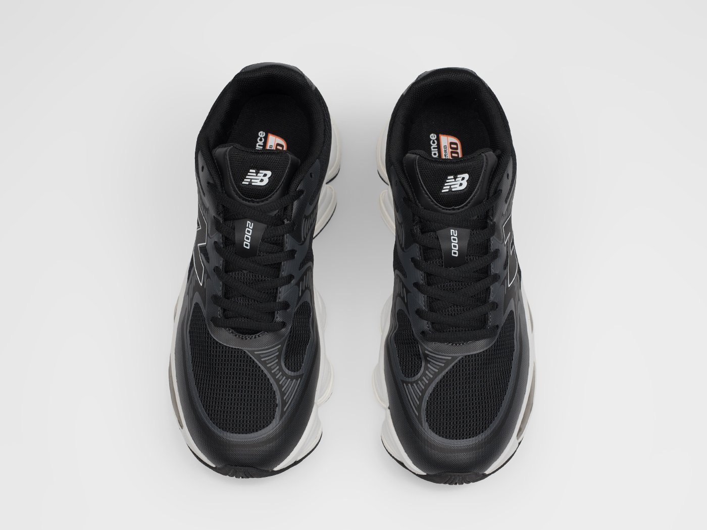 Кроссовки New Balance ABZORB 2000