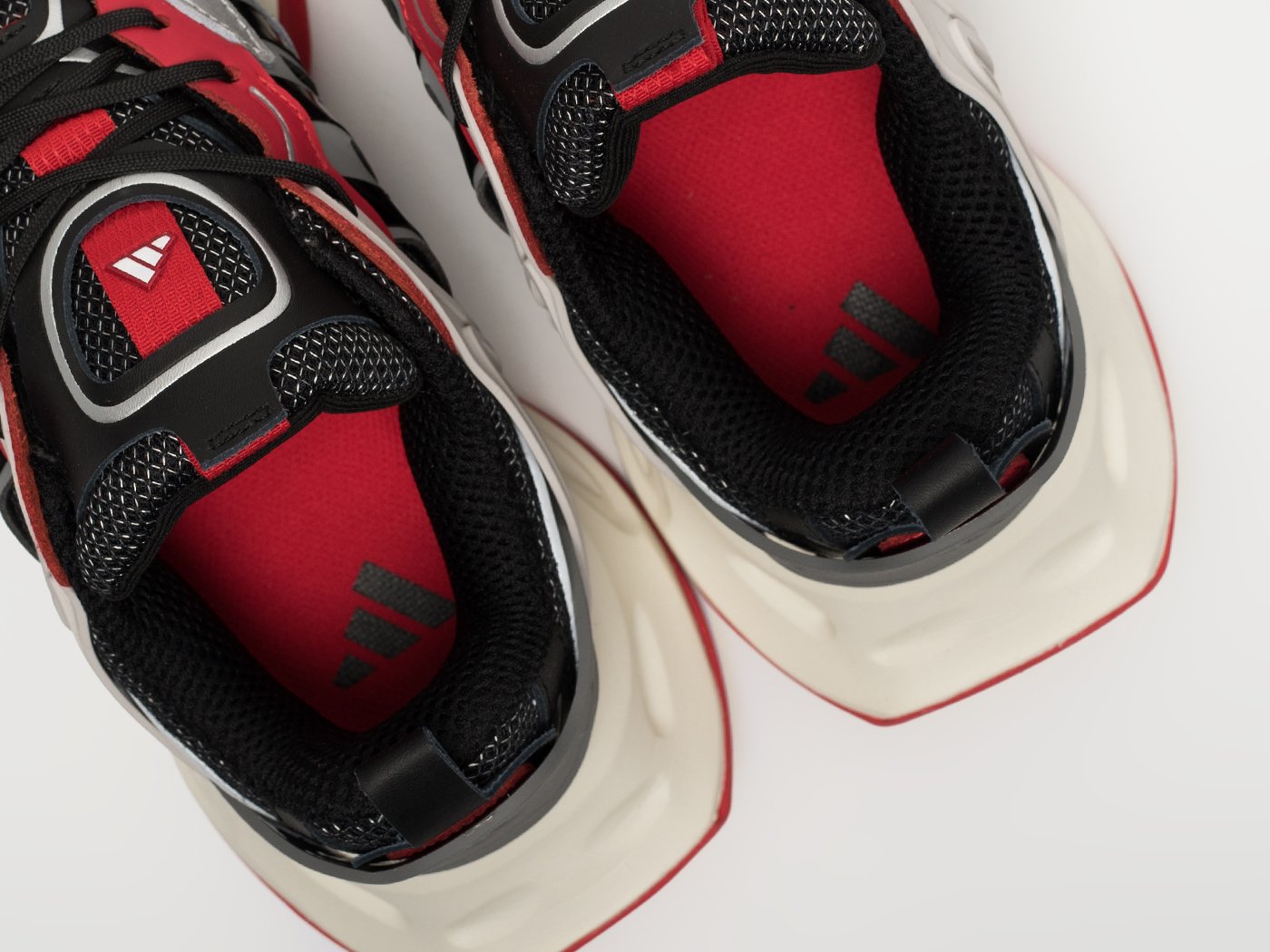 Кроссовки Adidas Vento XLG Deluxe