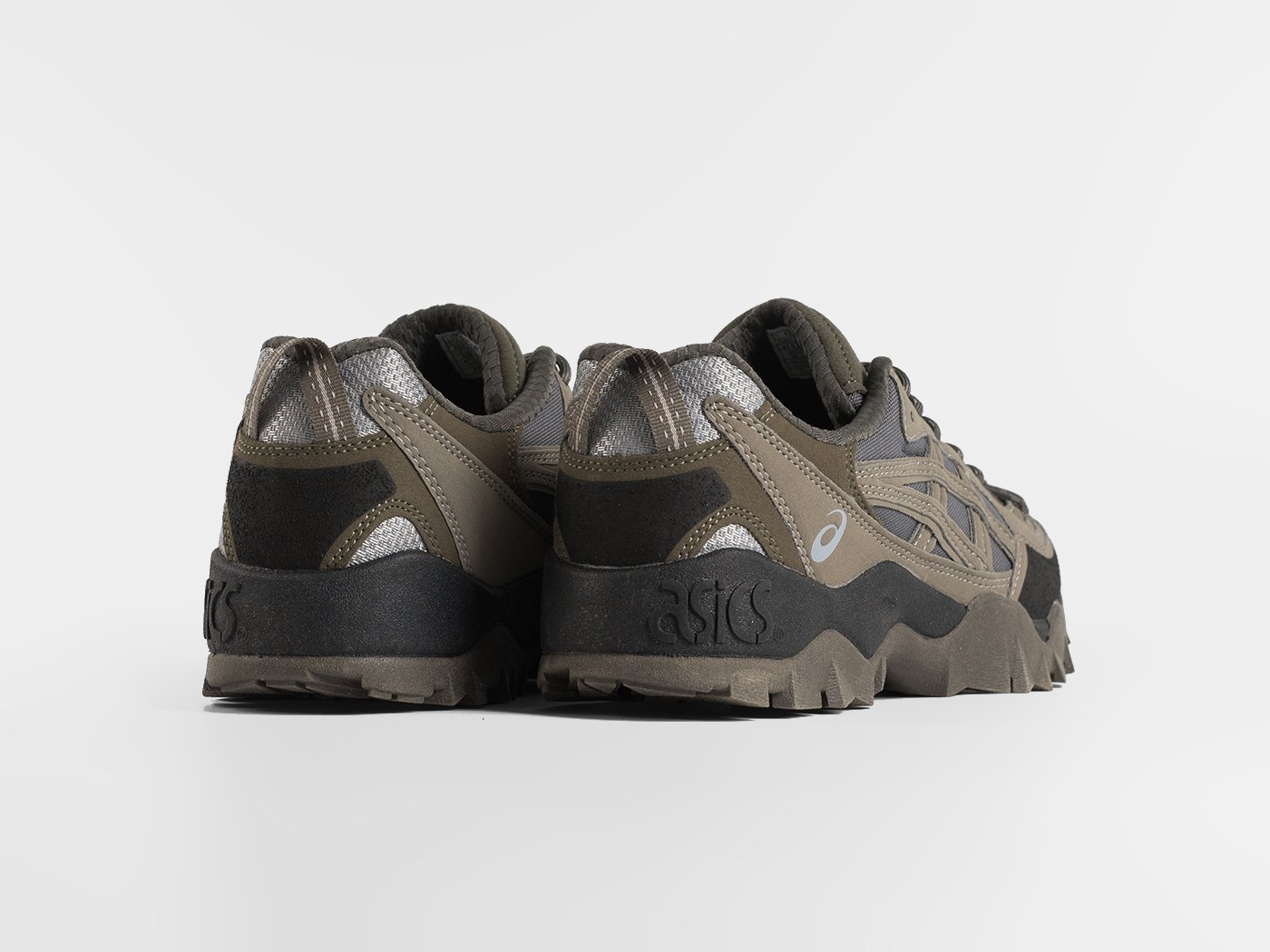 Кроссовки Asics GEL PICKAX