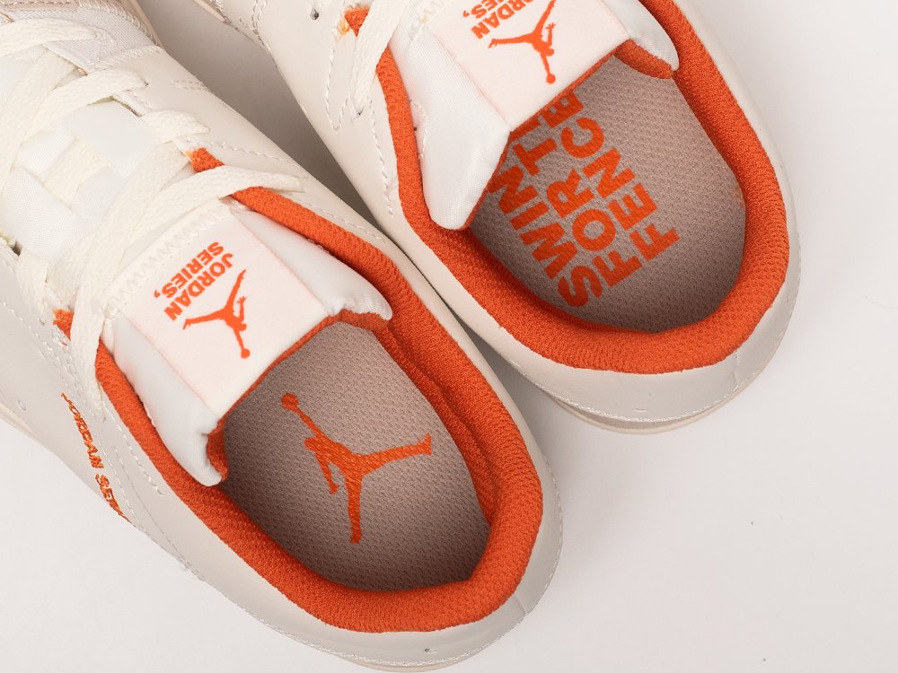 Кроссовки Jordan Series ES