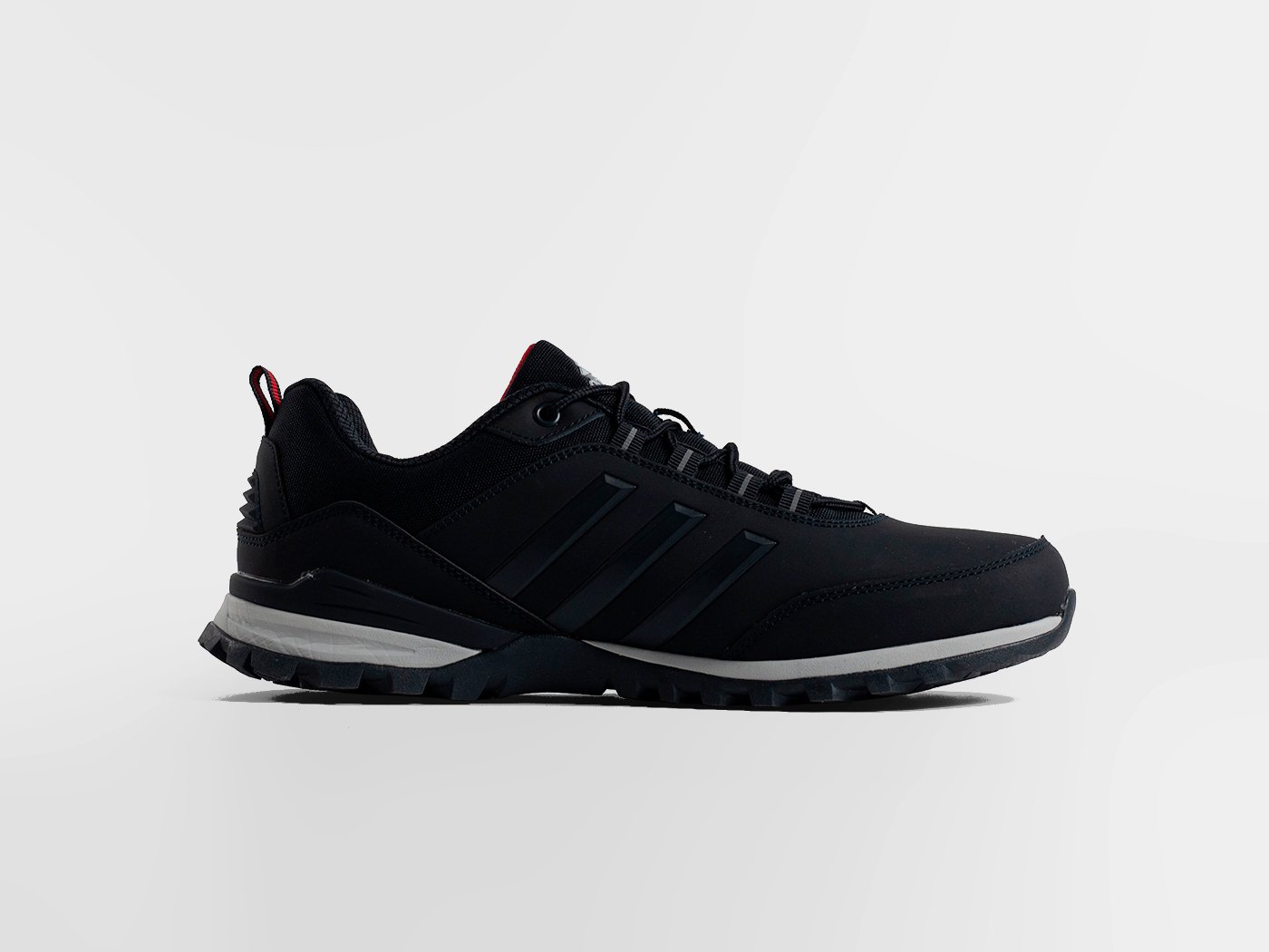 Кроссовки Adidas Climaproof