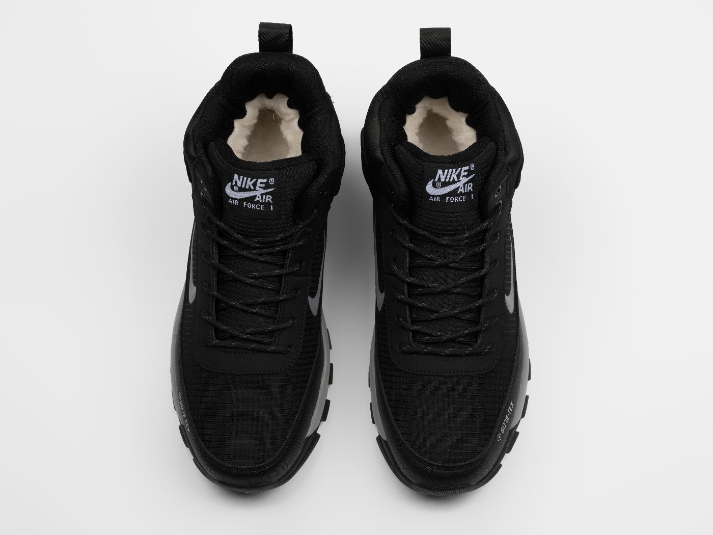 Зимние кроссовки Nike Rivah Mid