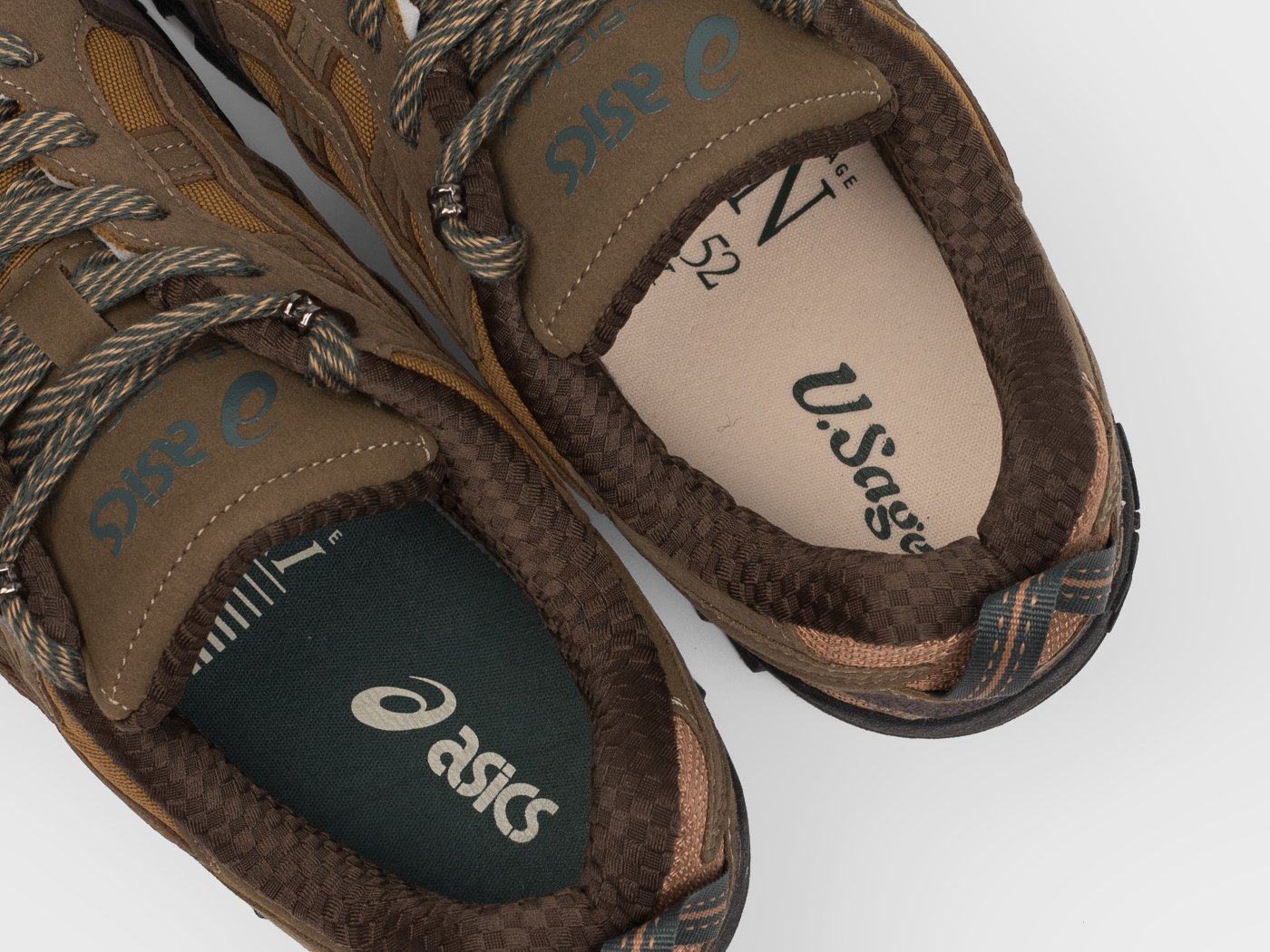 Кроссовки Asics GEL PICKAX