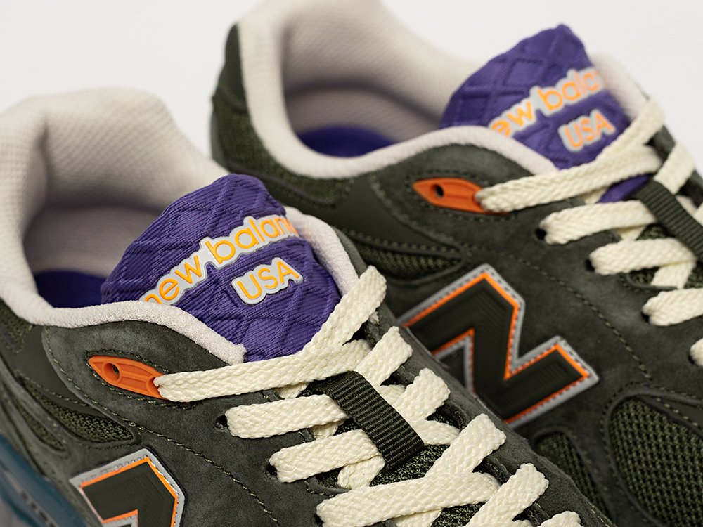 Кроссовки New Balance 990 v3