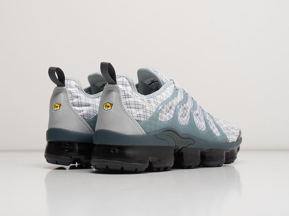 Кроссовки Nike Air VaporMax Plus