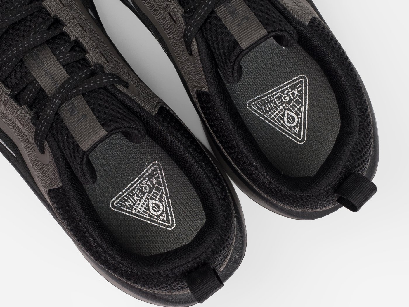Кроссовки Nike Air WinFlo 11