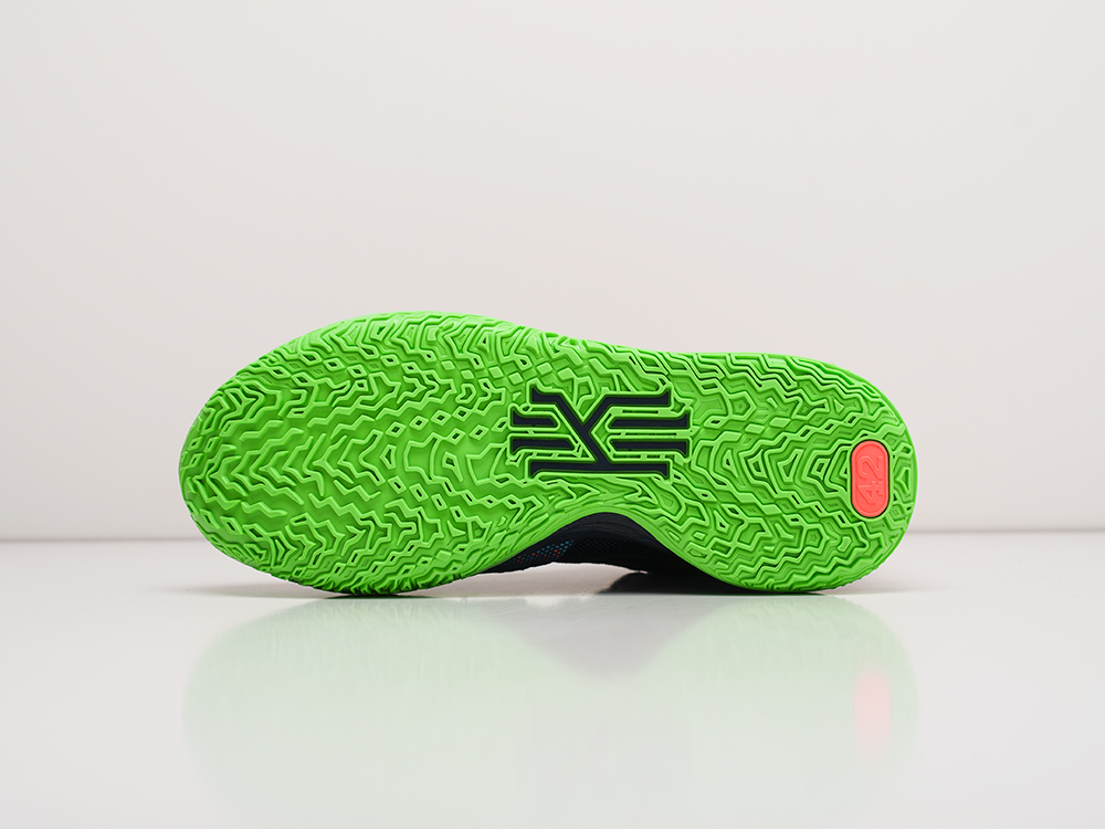 Кроссовки Nike Kyrie 7