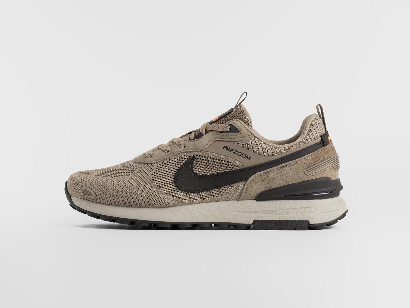 Кроссовки Nike