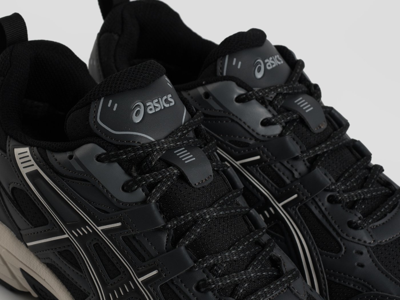 Кроссовки Asics Gel Kahana 8