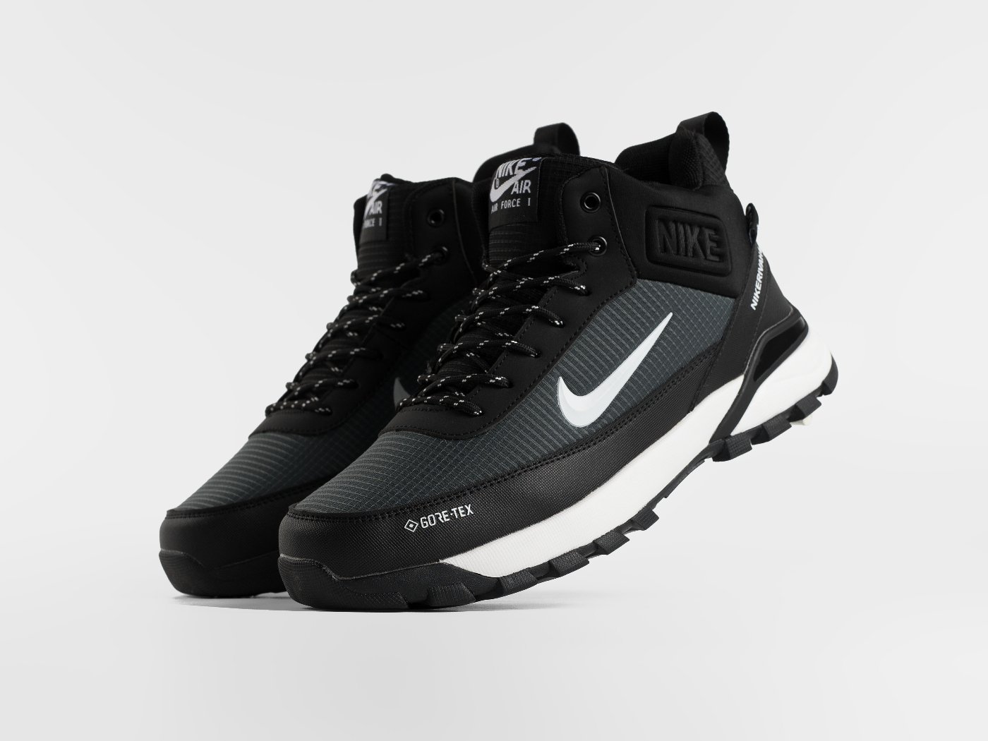 Зимние кроссовки Nike Rivah Mid