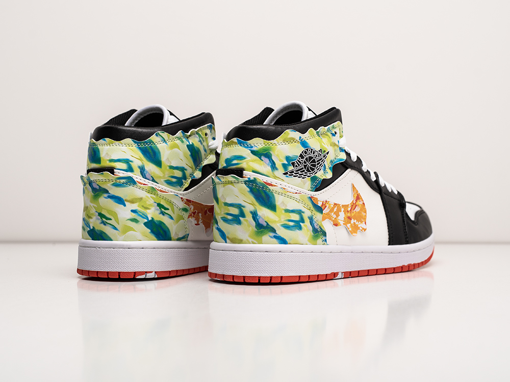 Кроссовки Nike Air Jordan 1 Mid