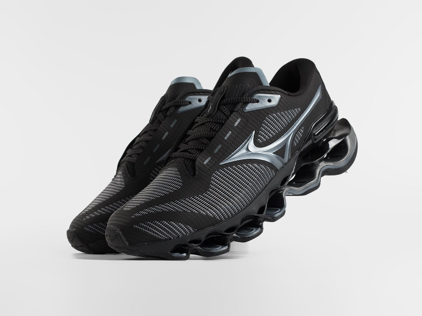 Кроссовки Mizuno Wave Prophecy 14