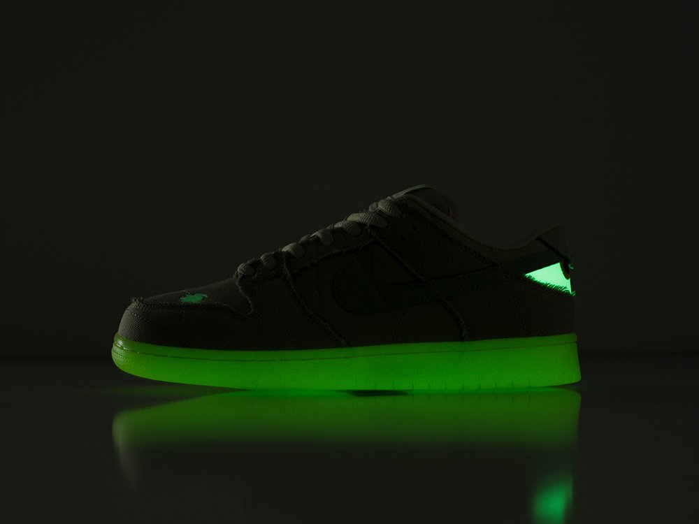 Кроссовки Nike SB Dunk Low