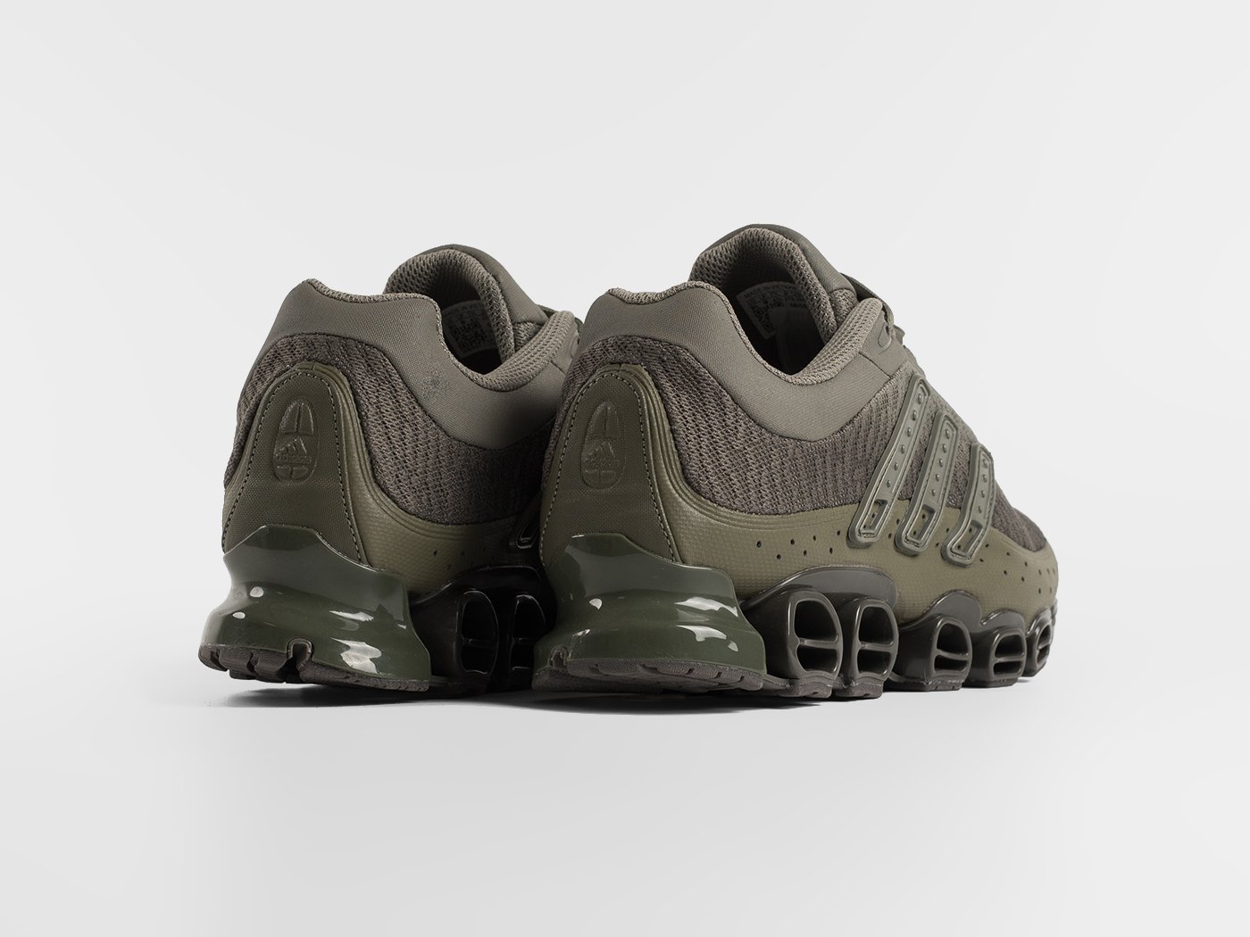 Кроссовки Adidas Megaride Pro