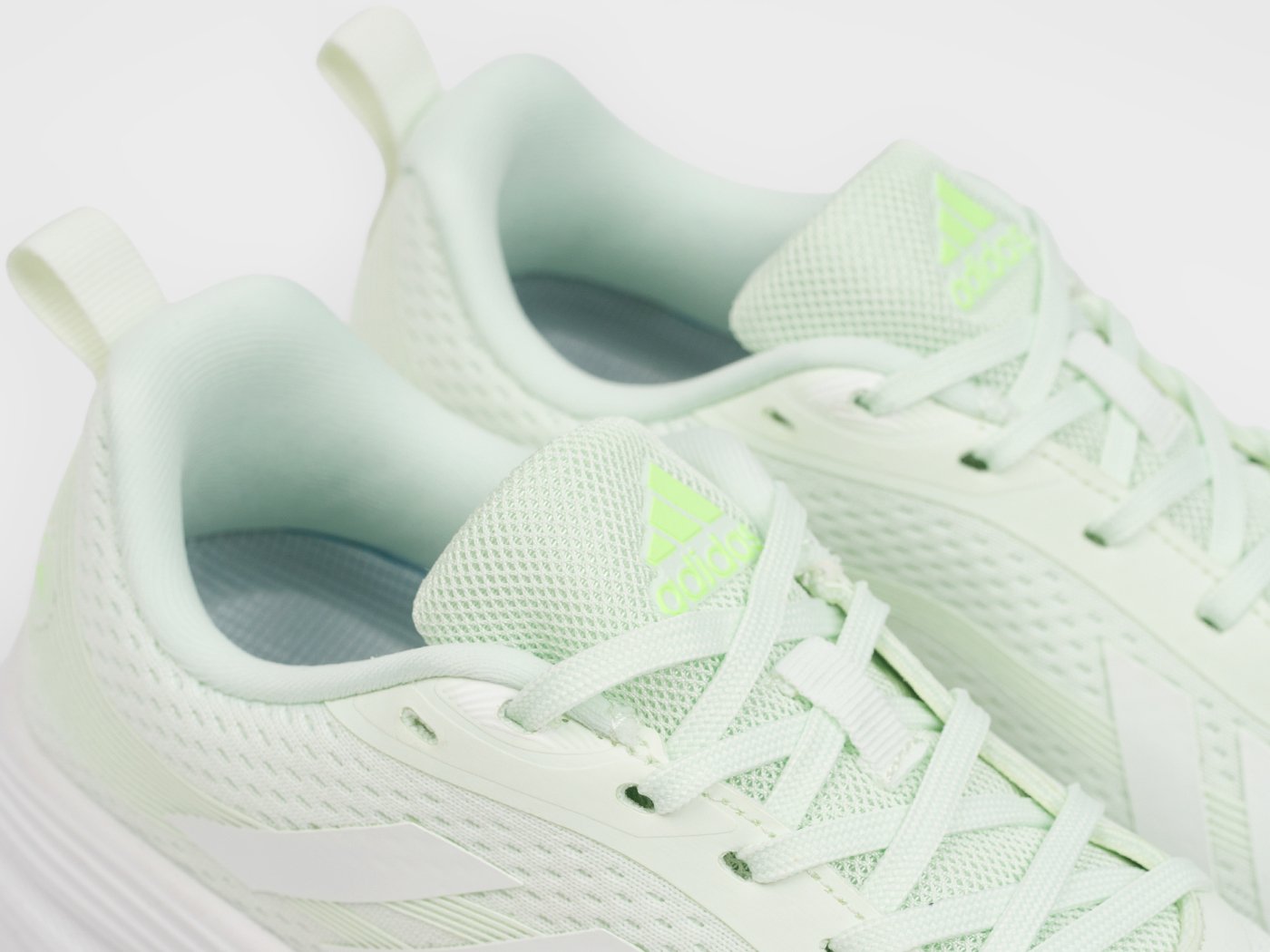 Кроссовки Adidas Response Runner