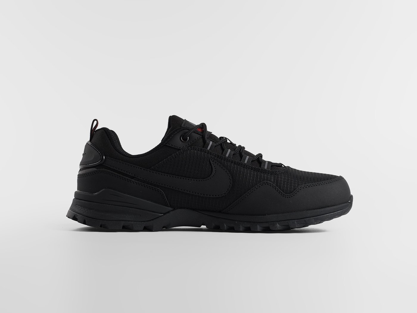 Кроссовки Nike