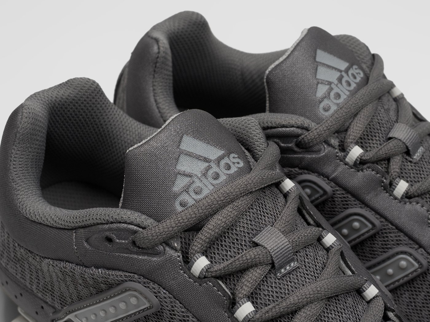Кроссовки Adidas Megaride Pro