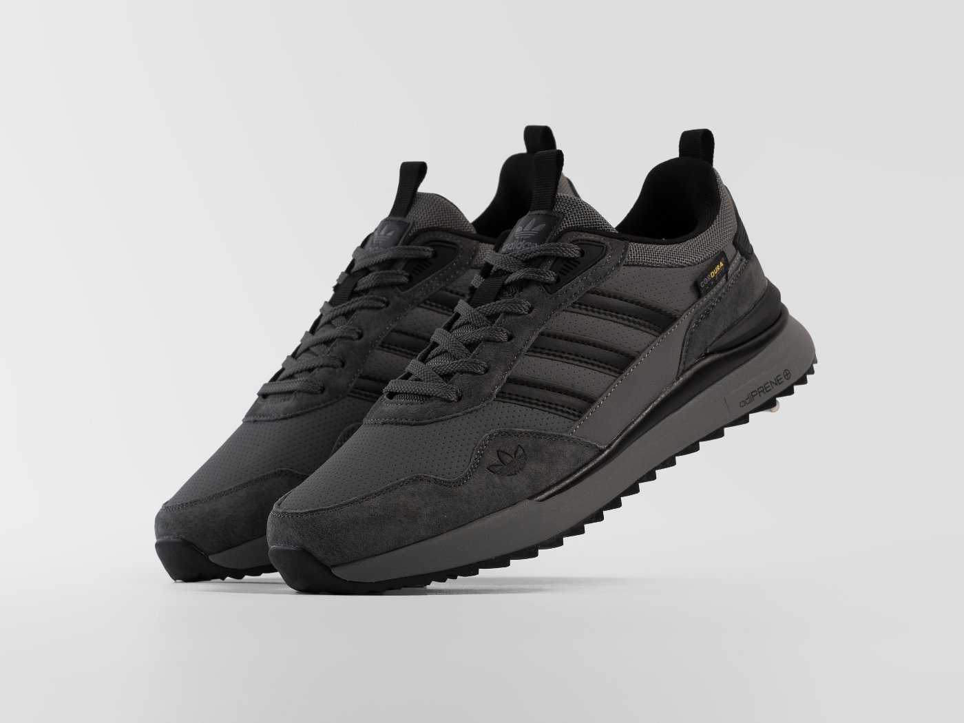 Кроссовки Adidas