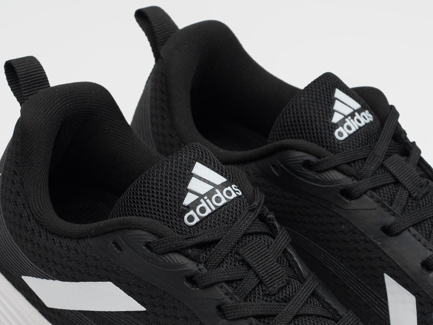 Кроссовки Adidas Response Runner