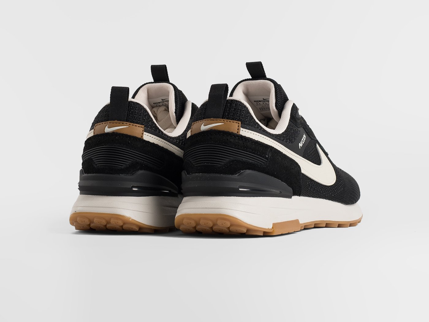 Кроссовки Nike