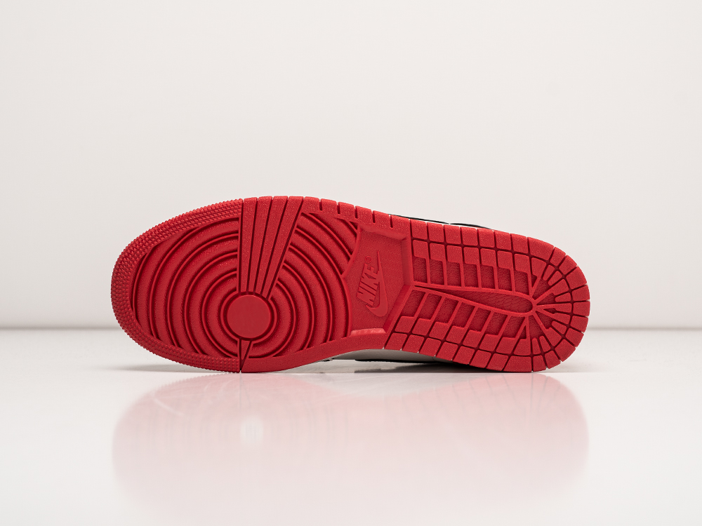 Кроссовки Nike Air Jordan 1 Low