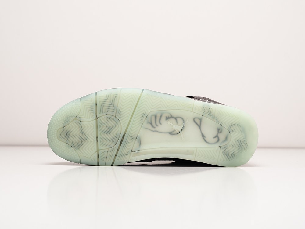 Кроссовки Kaws x Nike Air Jordan 4 Retro