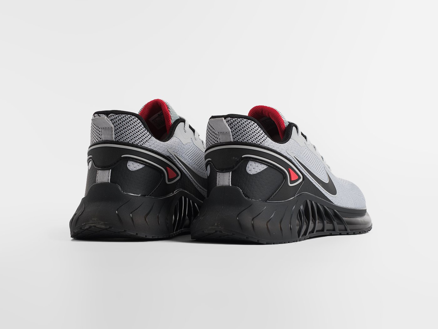 Кроссовки Nike
