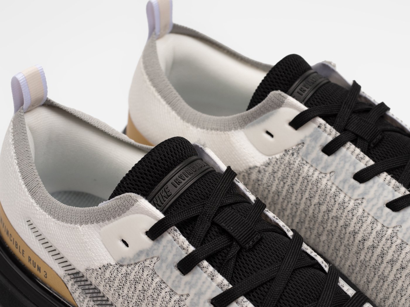 Кроссовки Nike ZoomX Invincible Run Flyknit 3