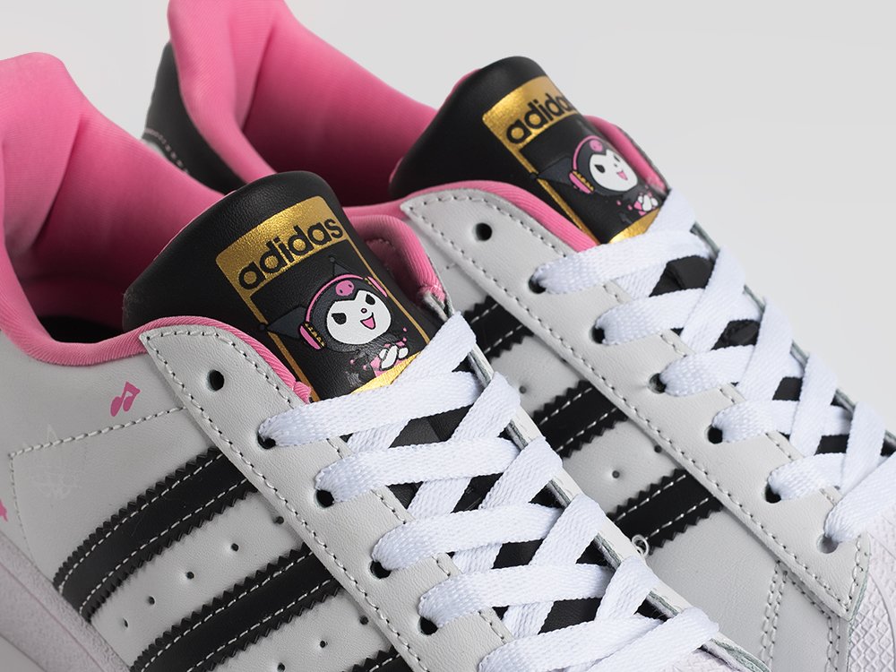 Кроссовки Hello Kitty x Adidas Superstars