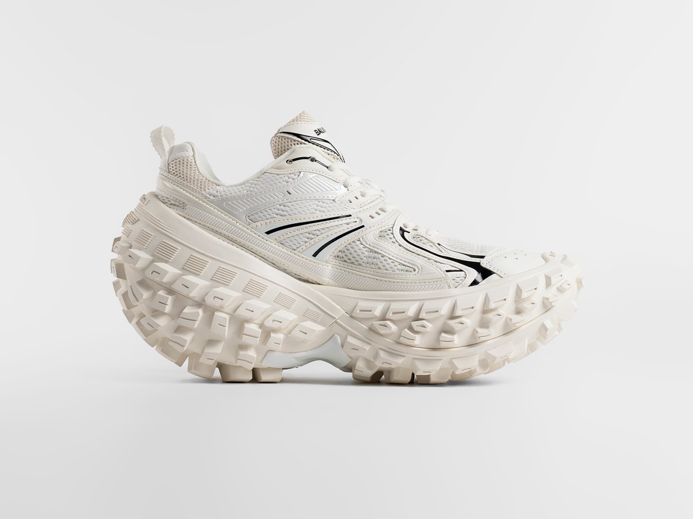 Кроссовки Balenciaga Defender