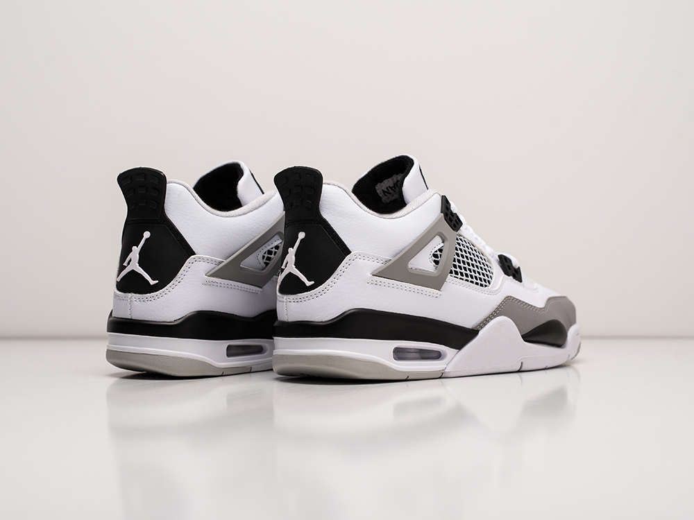 Кроссовки Nike Air Jordan 4 Retro