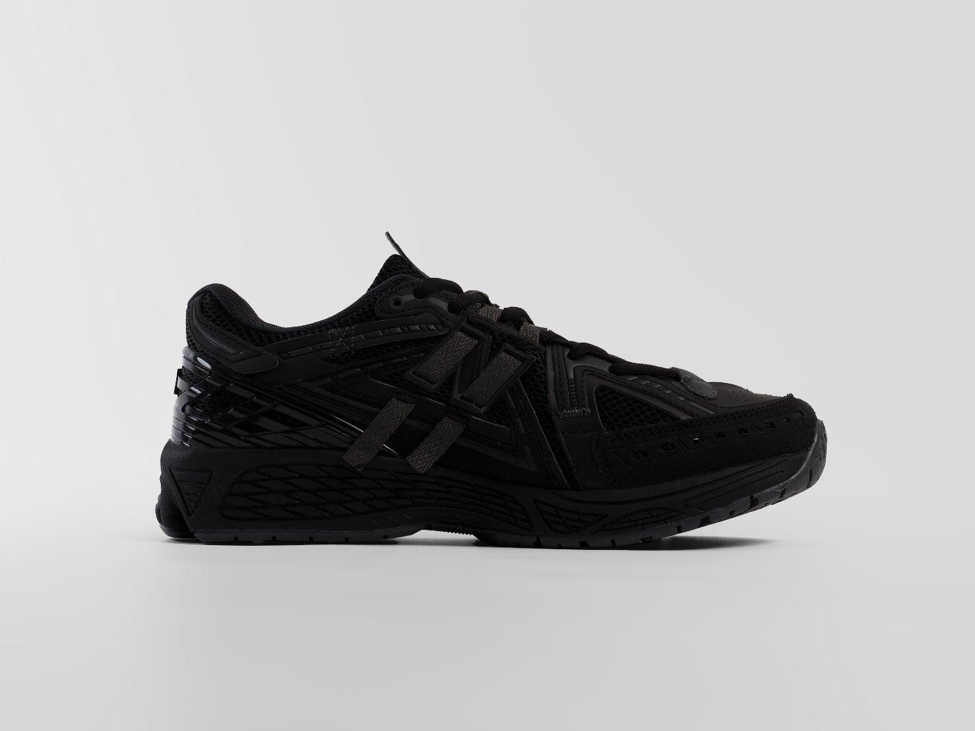 Кроссовки New Balance 1906A
