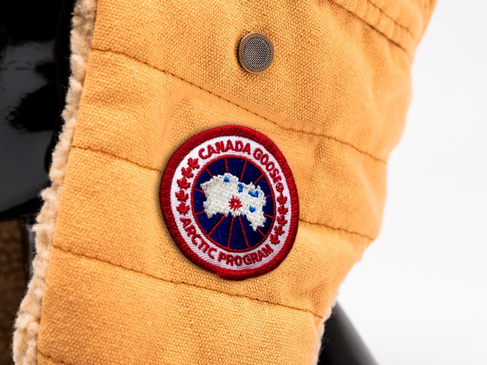 Шапка Canada Goose