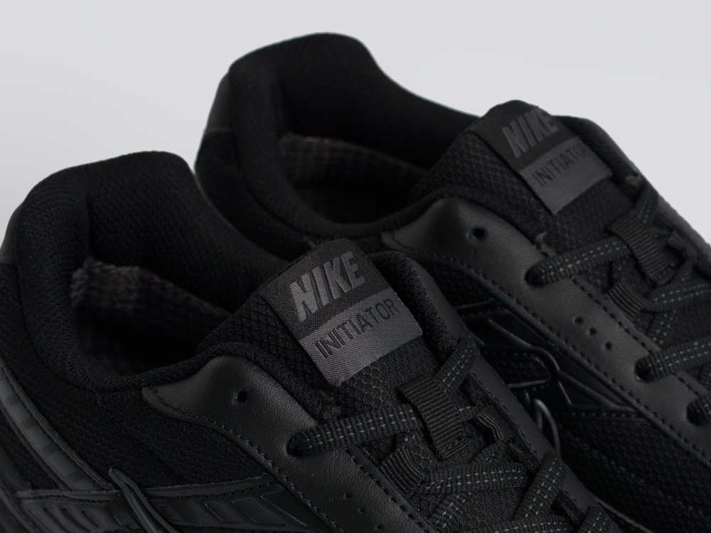 Кроссовки Nike Initiator