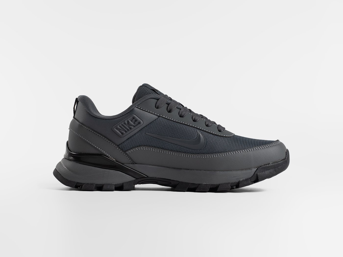Кроссовки Nike Rivah Low