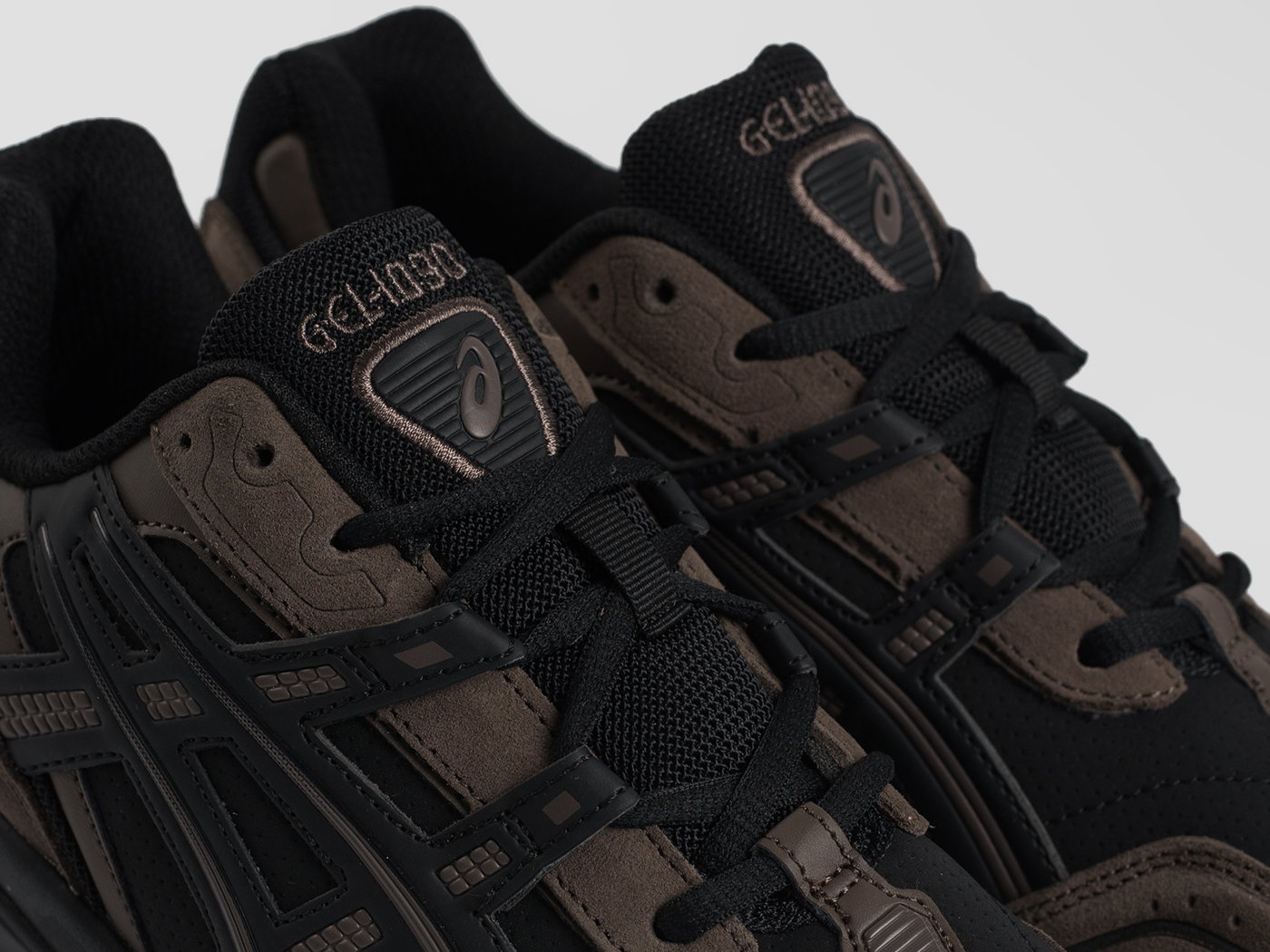 Кроссовки Asics Gel-1090
