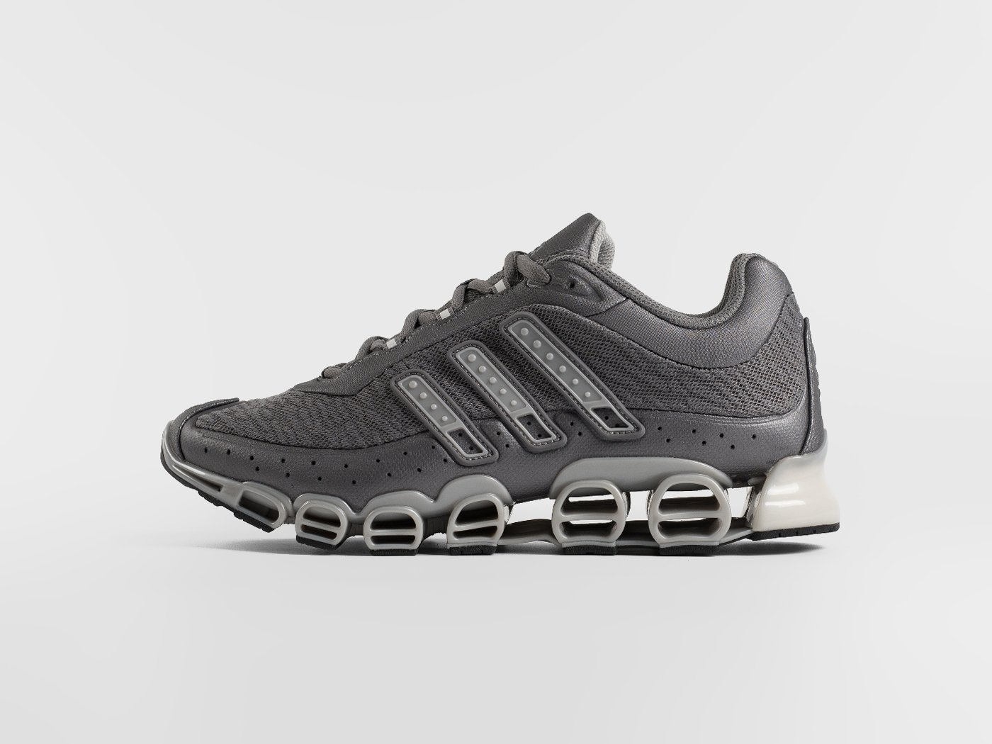 Кроссовки Adidas Megaride Pro