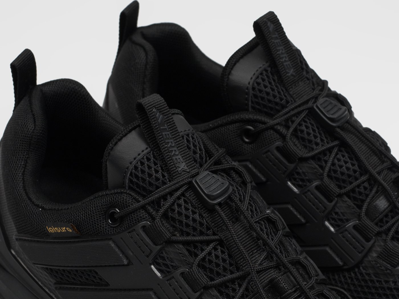 Кроссовки Adidas Terrex Skychaser
