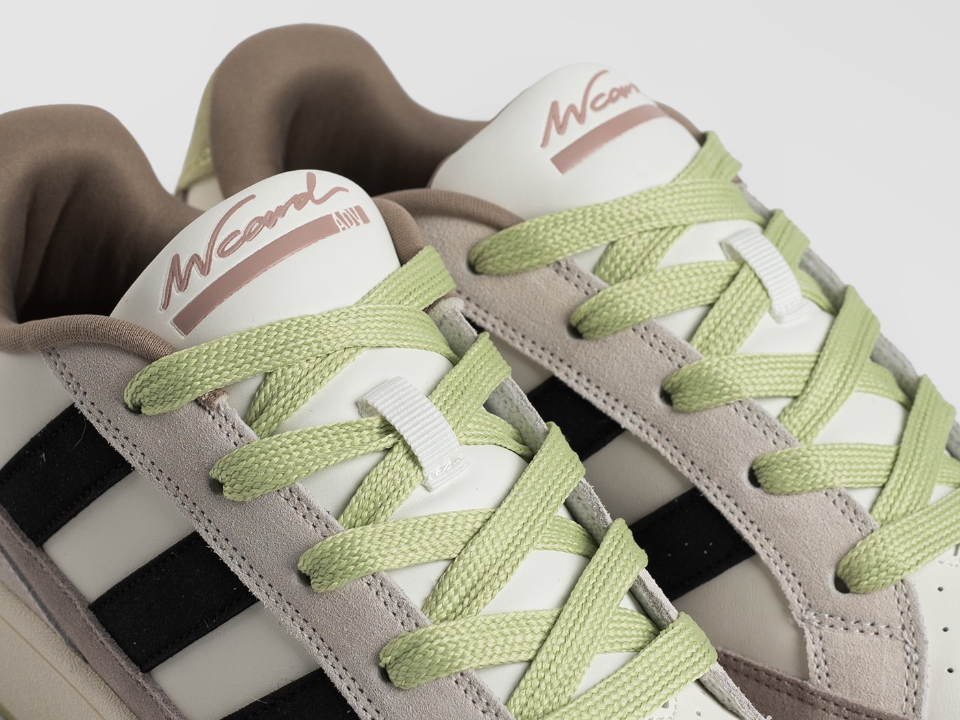 Кроссовки Adidas Wcard