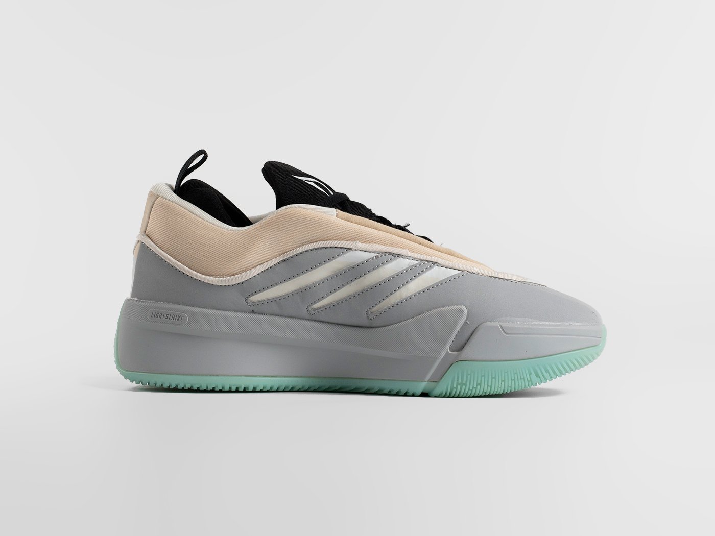Кроссовки Adidas Dame 9