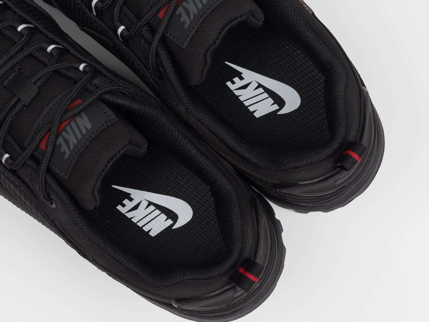 Кроссовки Nike