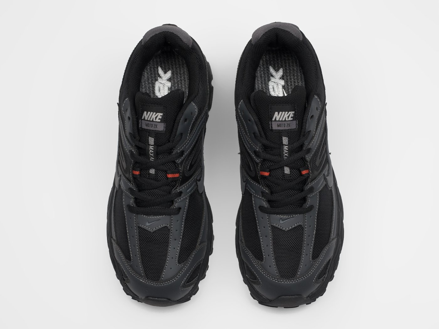 Кроссовки Nike