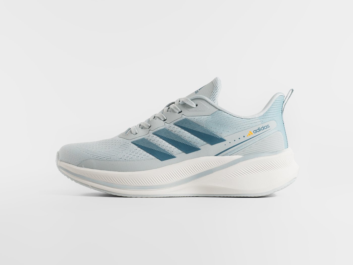 Кроссовки Adidas