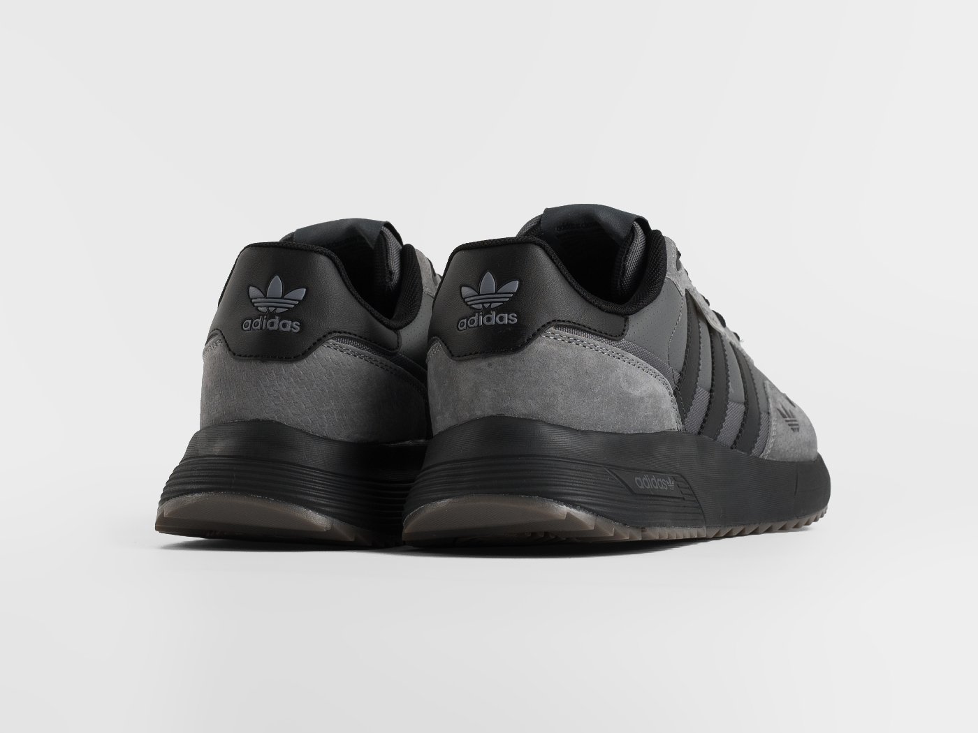 Кроссовки Adidas Retropy F2