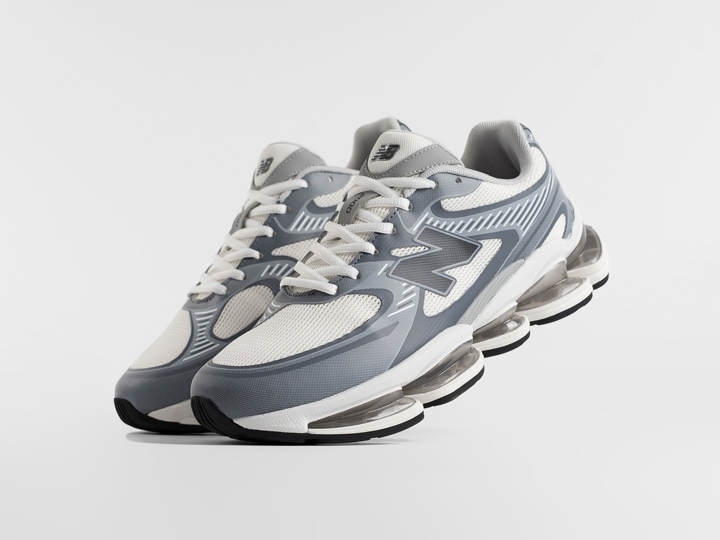 Кроссовки New Balance ABZORB 2000