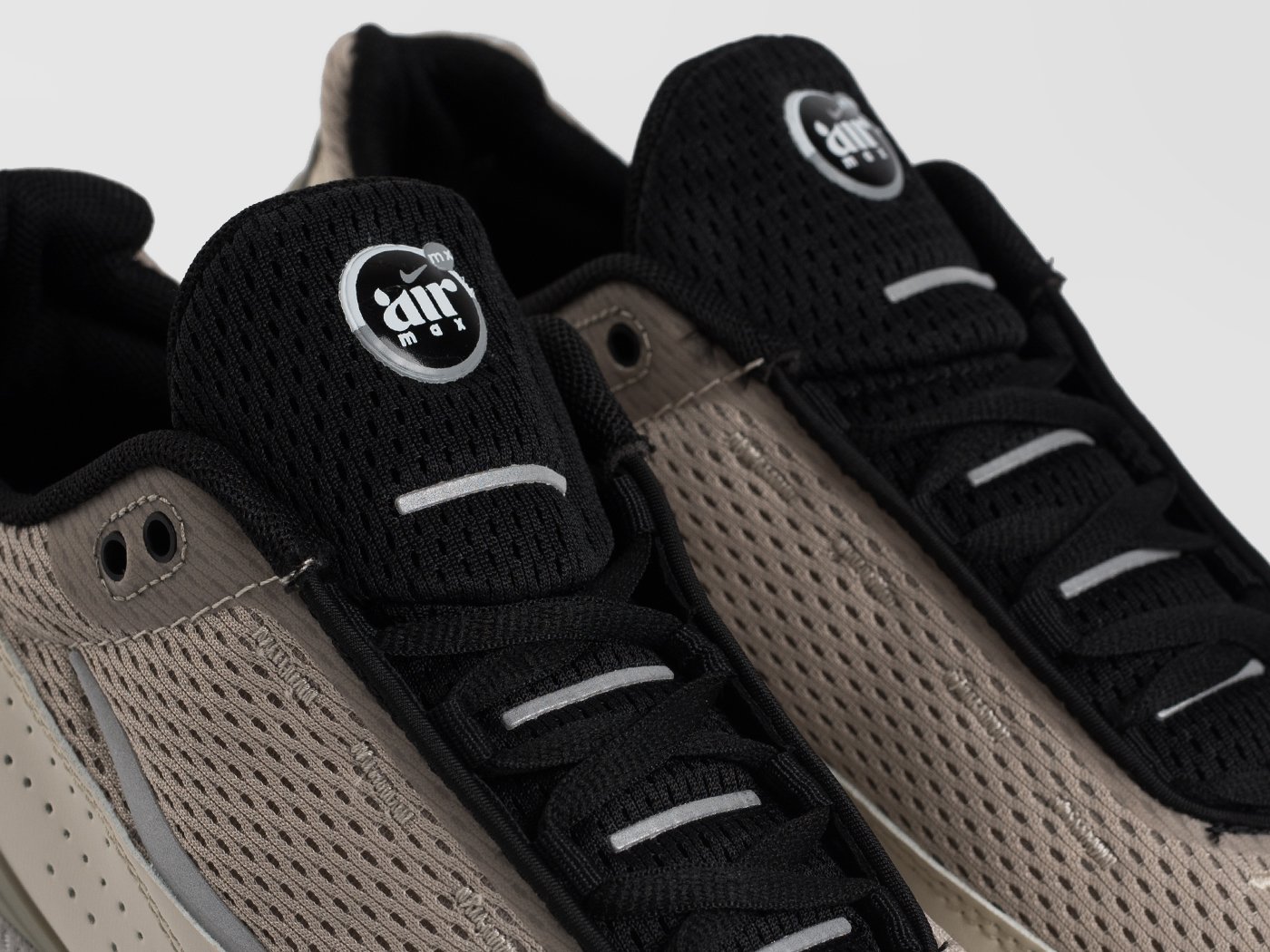 Кроссовки Nike Air Max Pulse